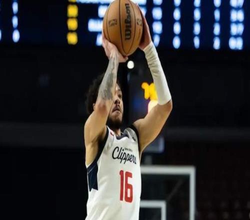 曼联考虑抛,售加拿大球,星以减轻财,世界杯买球,2026世界杯,彩票投注,体育博彩,比赛分析