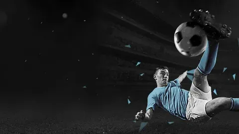 欧冠淘汰附加赛：2月12日凌晨4点，曼城主场对阵皇马，旧敌新篇章再启