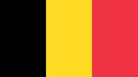 曼联战胜热刺，晋级欧联16强