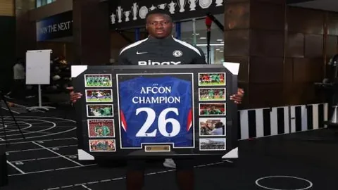 皇马与巴塞积分并肩，马竞意外遭遇滑铁卢